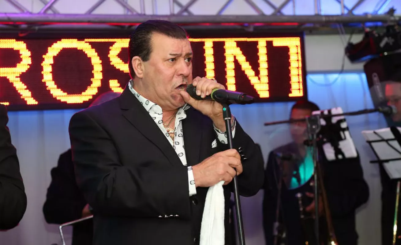 Bailaron con 'El Gallo' Tito Rojas