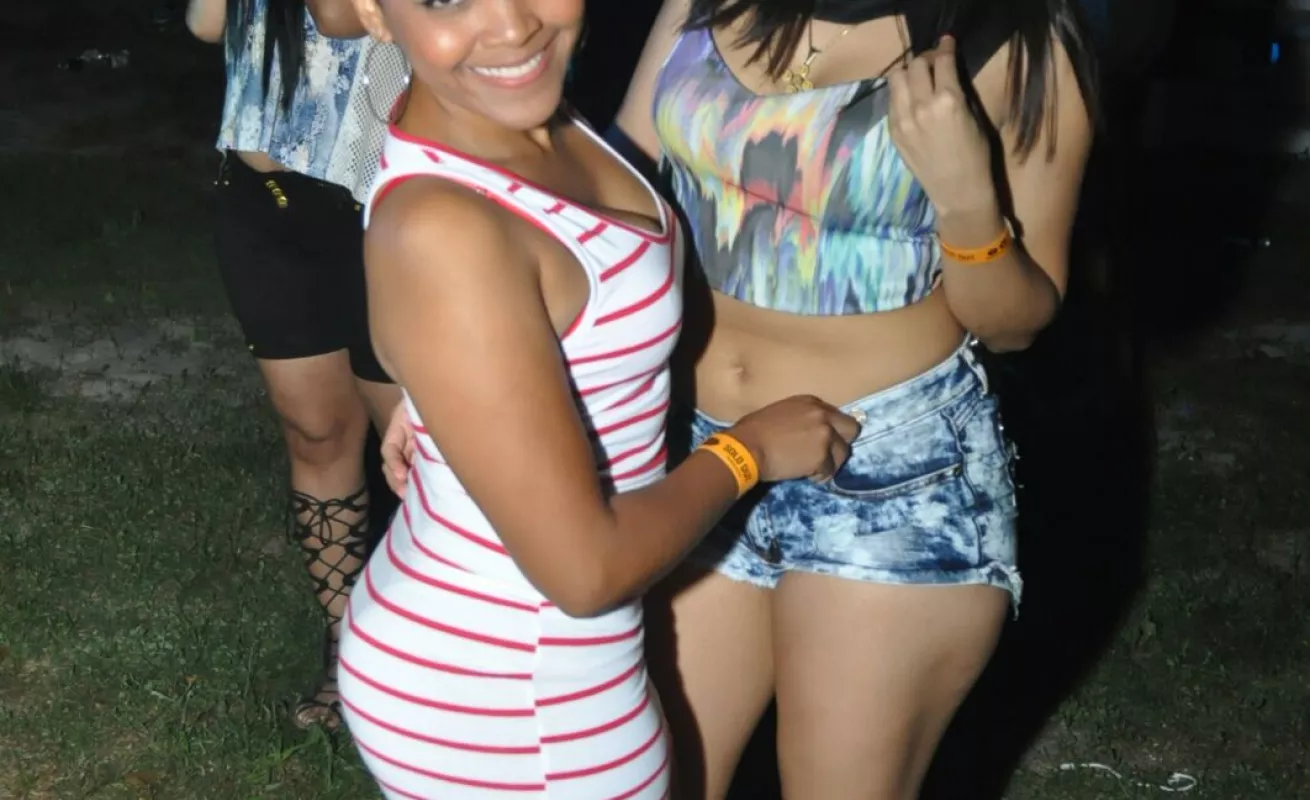 Concierto de De La Ghetto en Club de Playa San Carlos