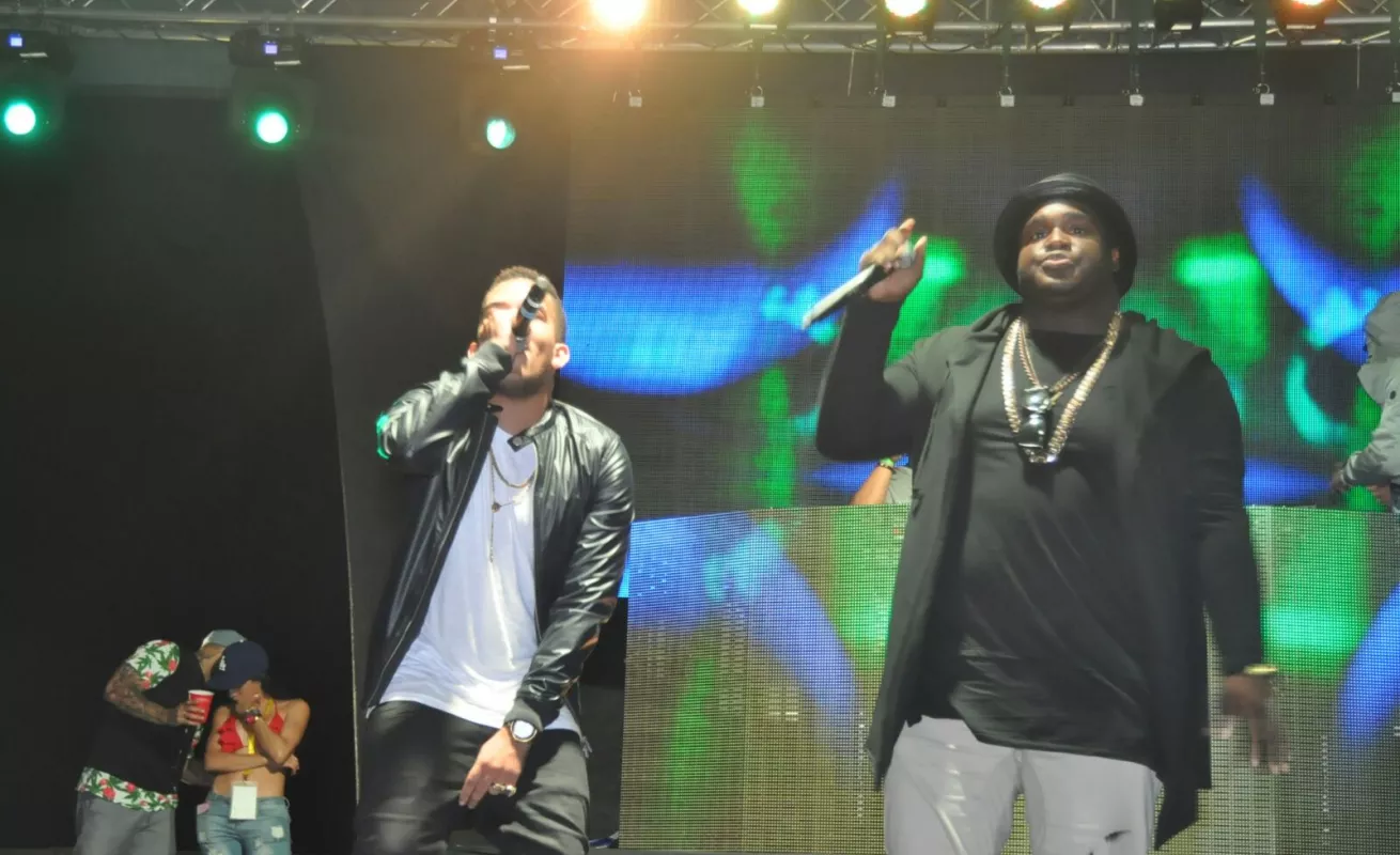 Concierto de De La Ghetto en Club de Playa San Carlos