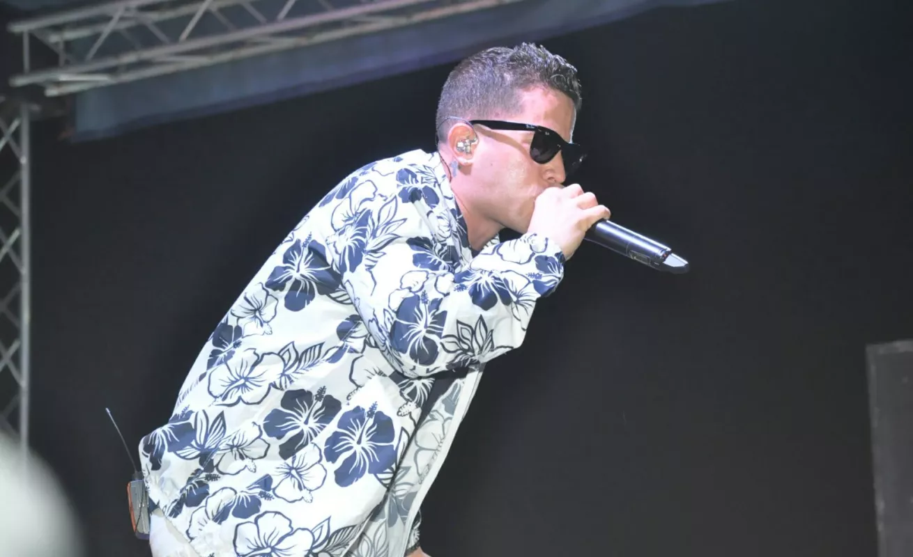 Concierto de De La Ghetto en Club de Playa San Carlos