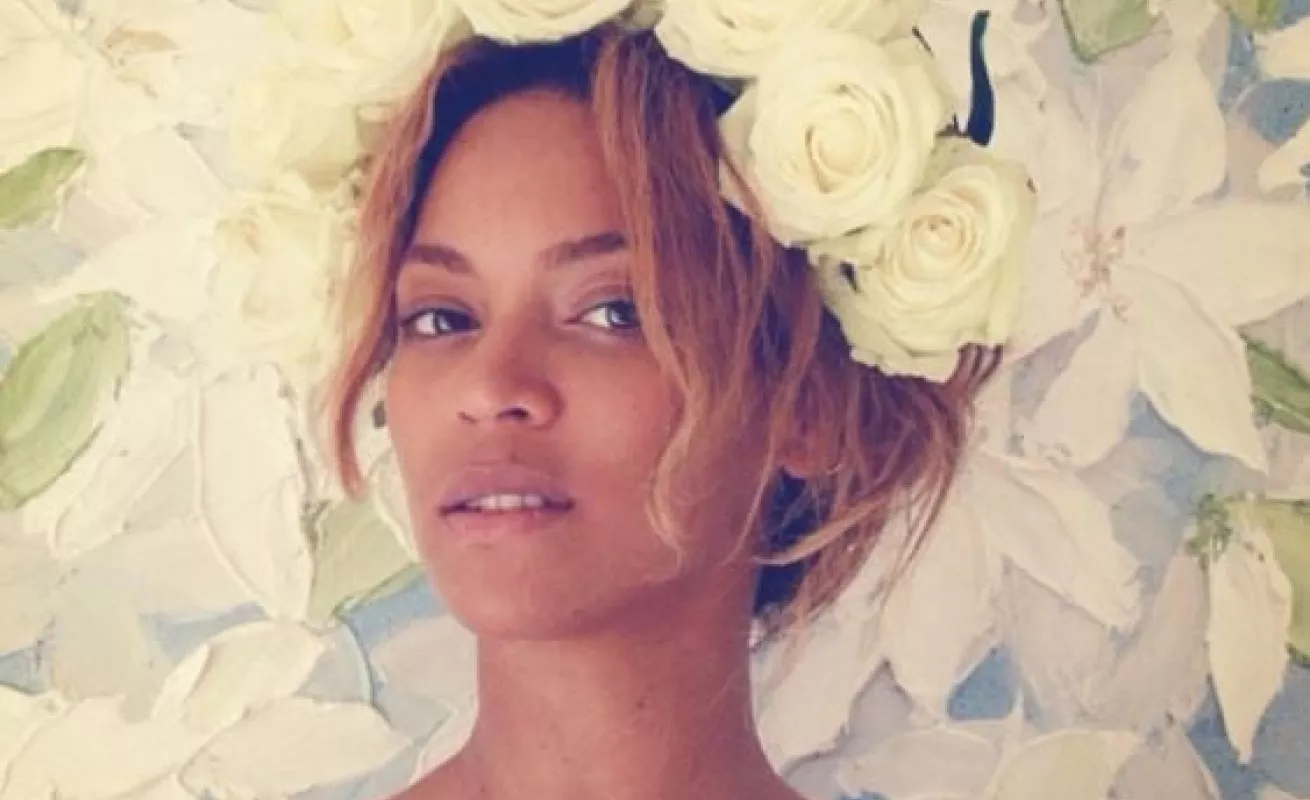 Redes sociales: Famosas sin maquillaje