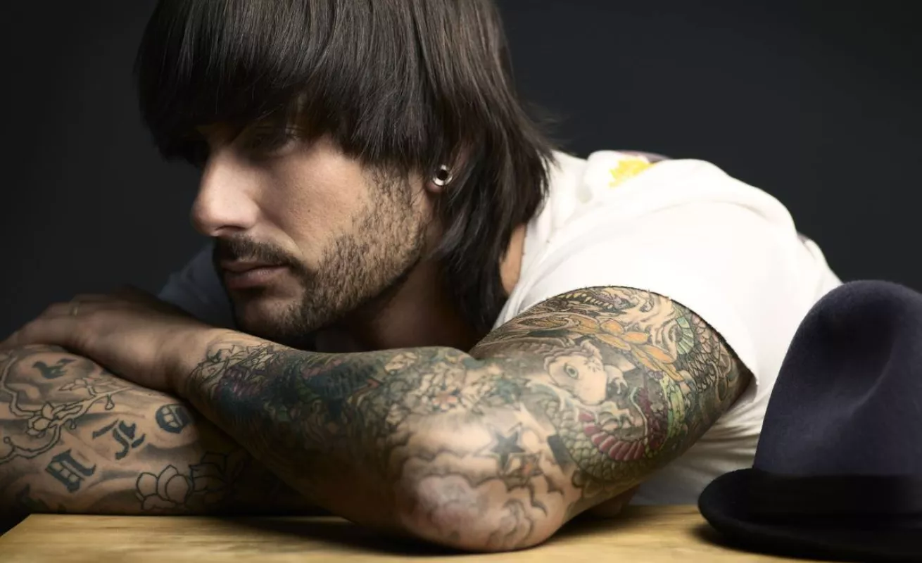 Melendi, Directo a septiembre...