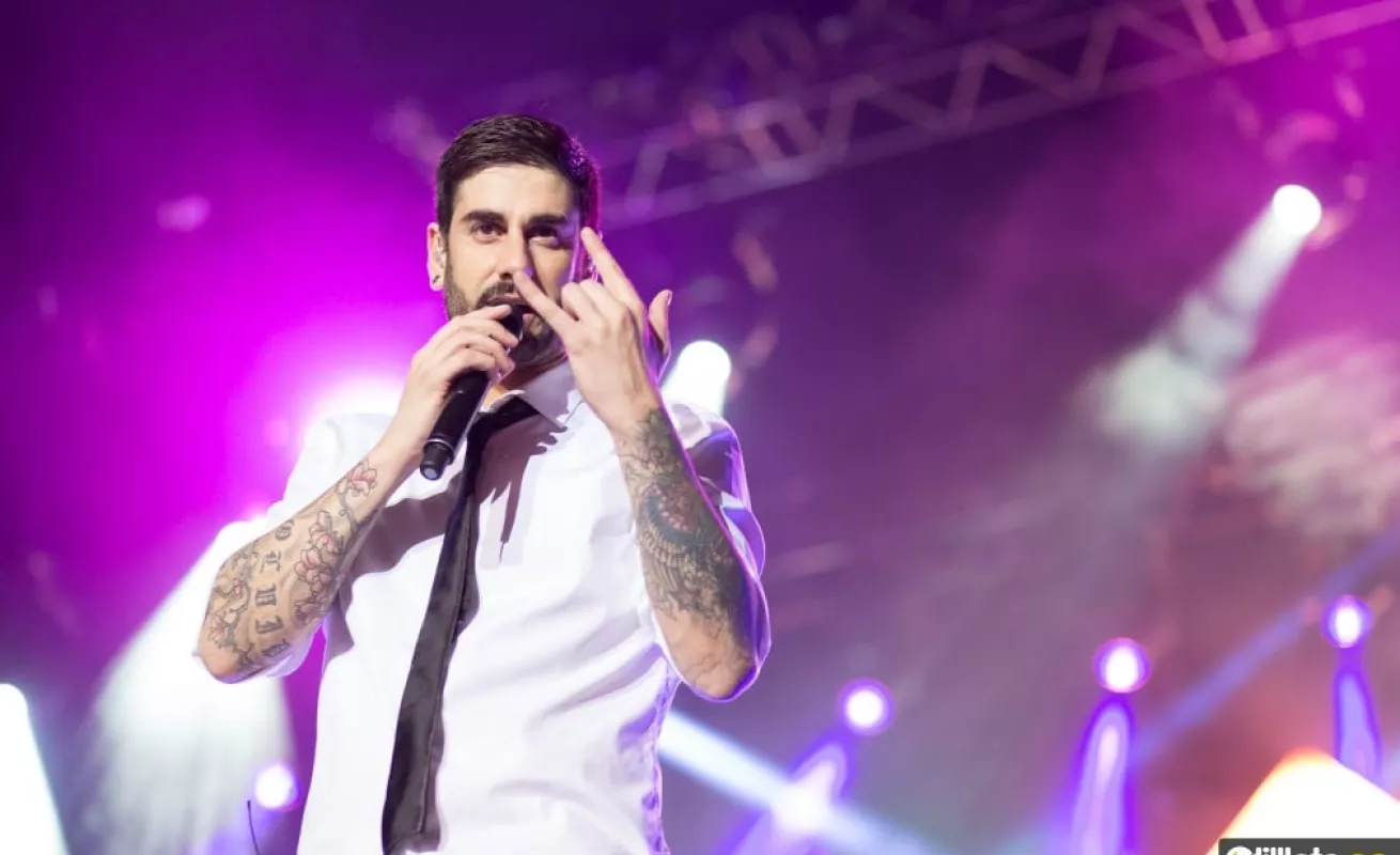 Melendi, Directo a septiembre...