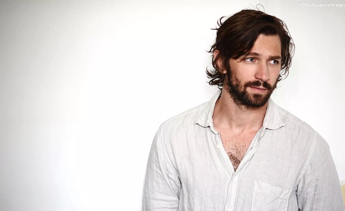 Michiel Huisman