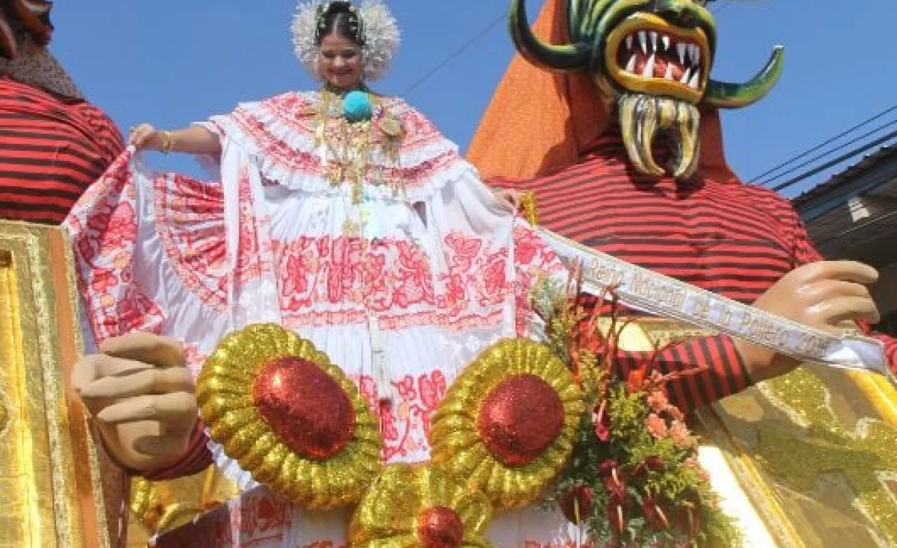Desfile de Las Mil Polleras 