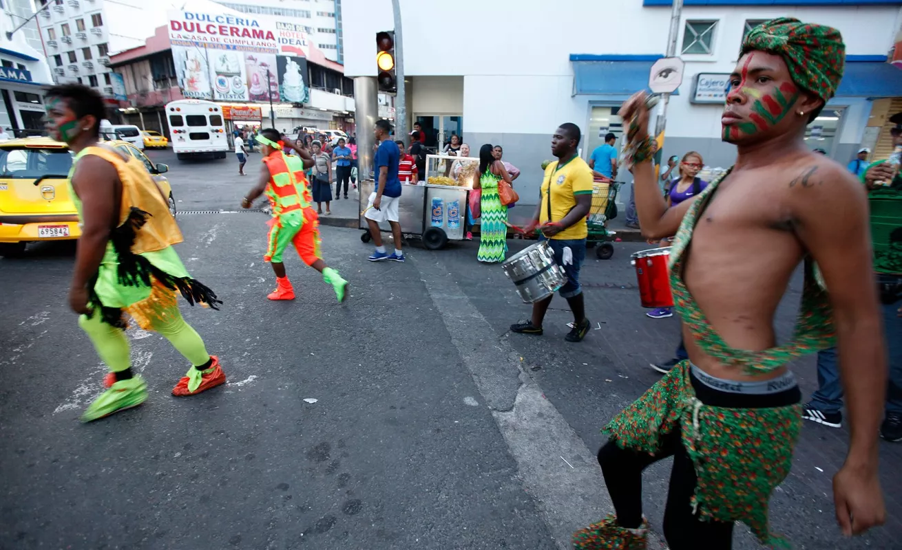 Ciudad de Panamá: Color, aroma y calor