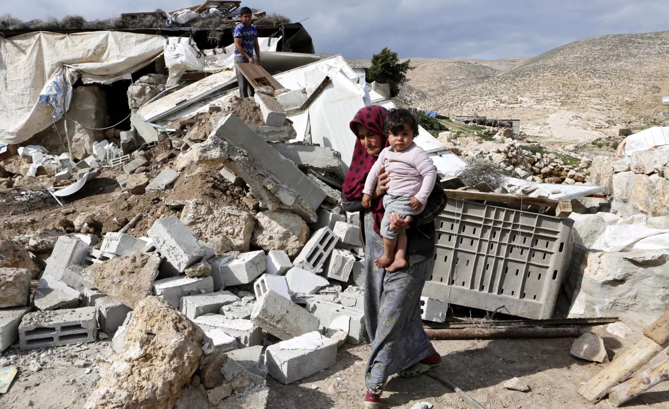 #MundoCri Ejército israelí evacua a palestinos