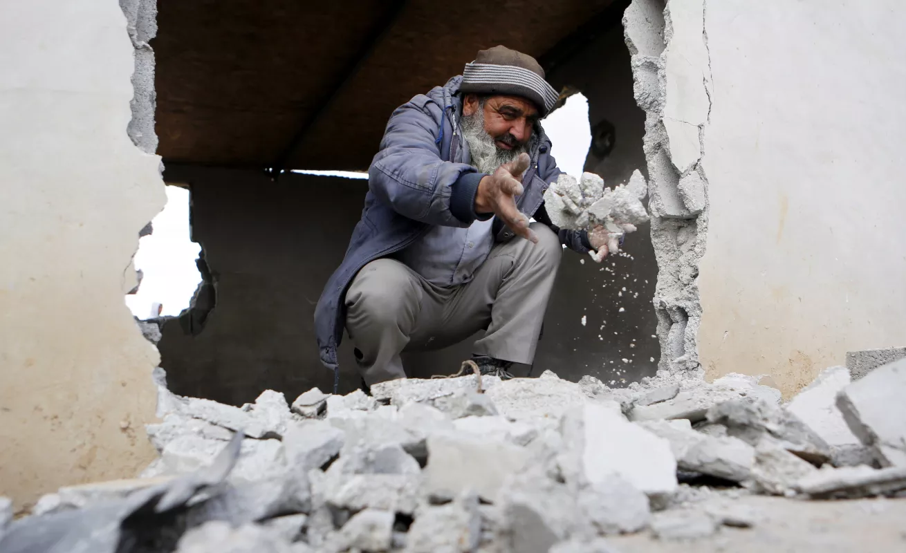 #MundoCri Ejército israelí evacua a palestinos