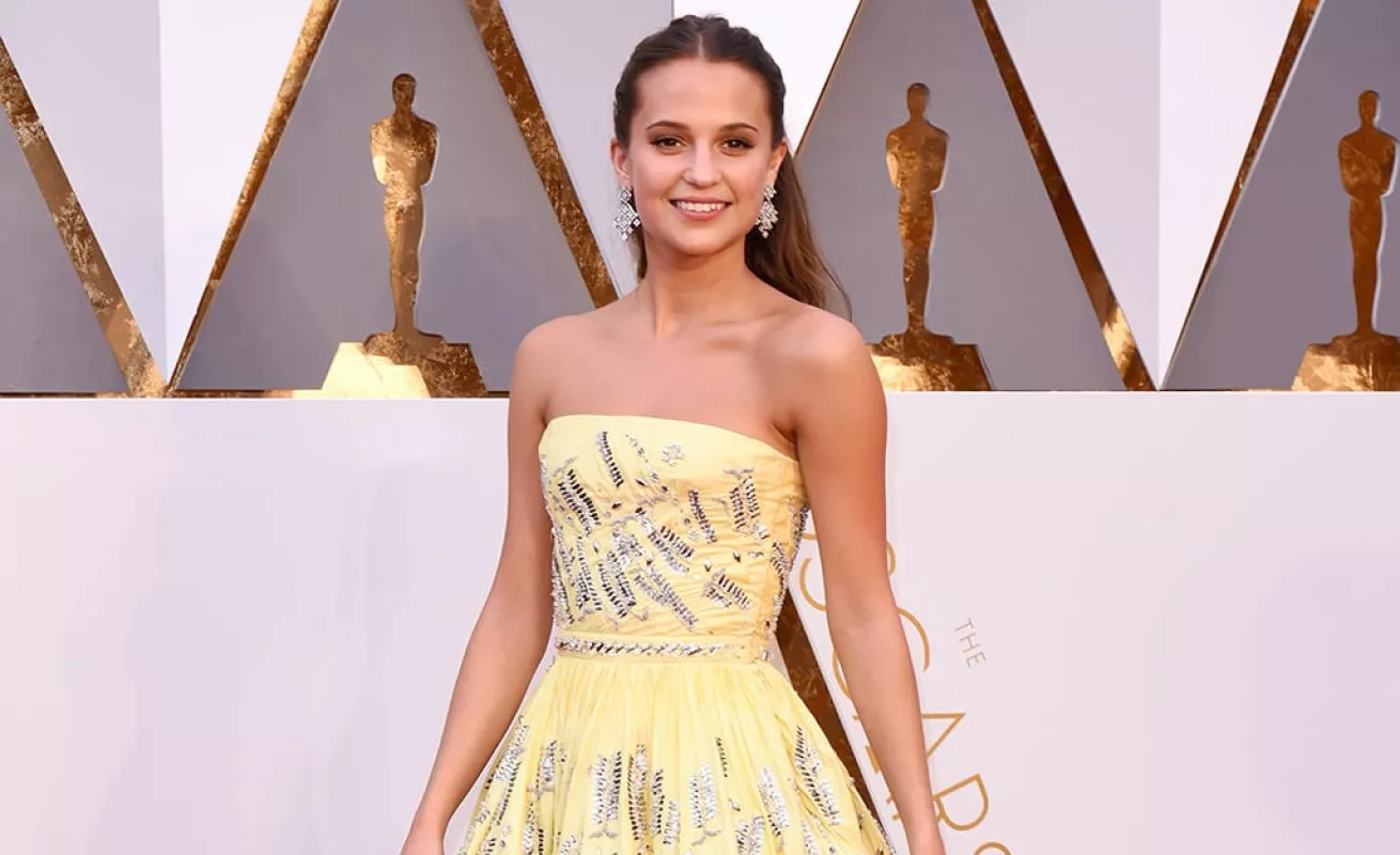 Alicia Vikander