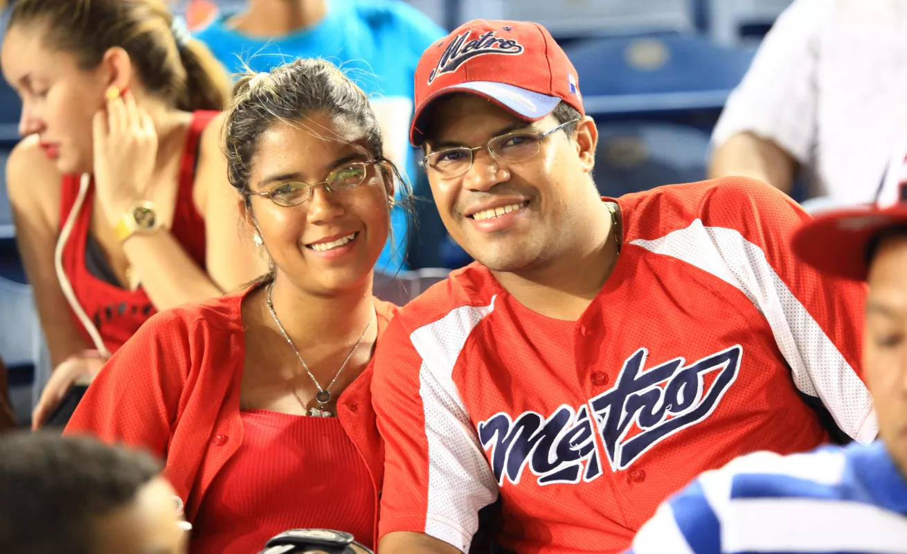 Los fieles del béisbol en el Rod Carew