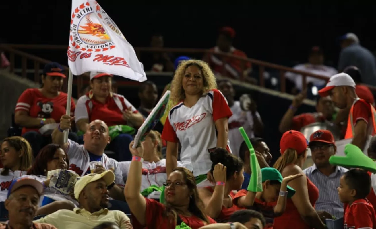 Los fieles del béisbol en el Rod Carew