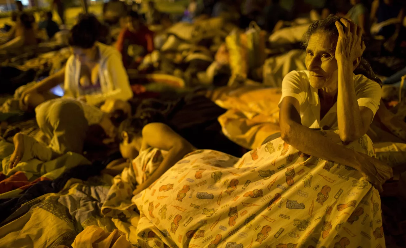 Operativos de rescate en Ecuador tras sismo registrado el sábado