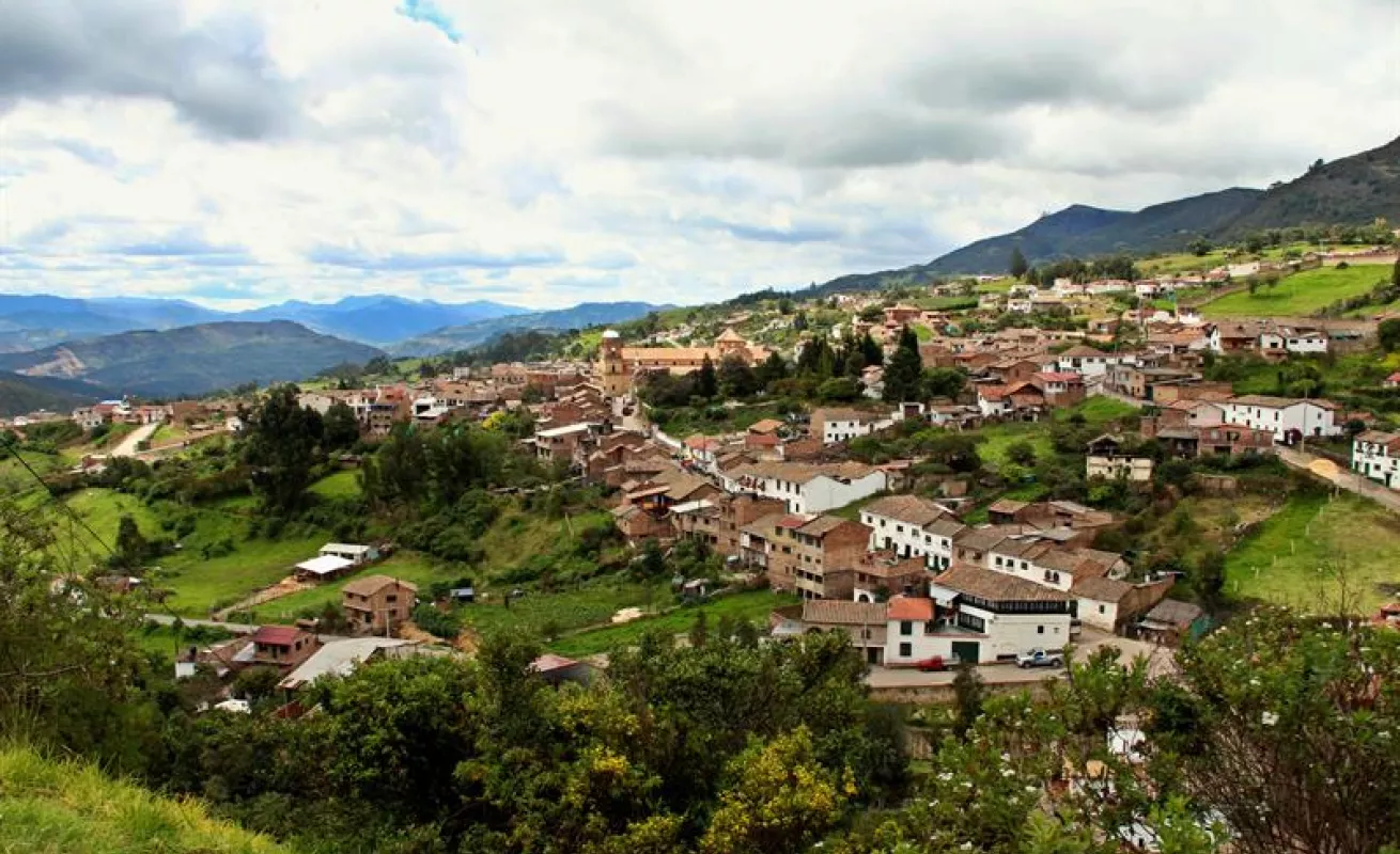 Pueblo colonial colombiano