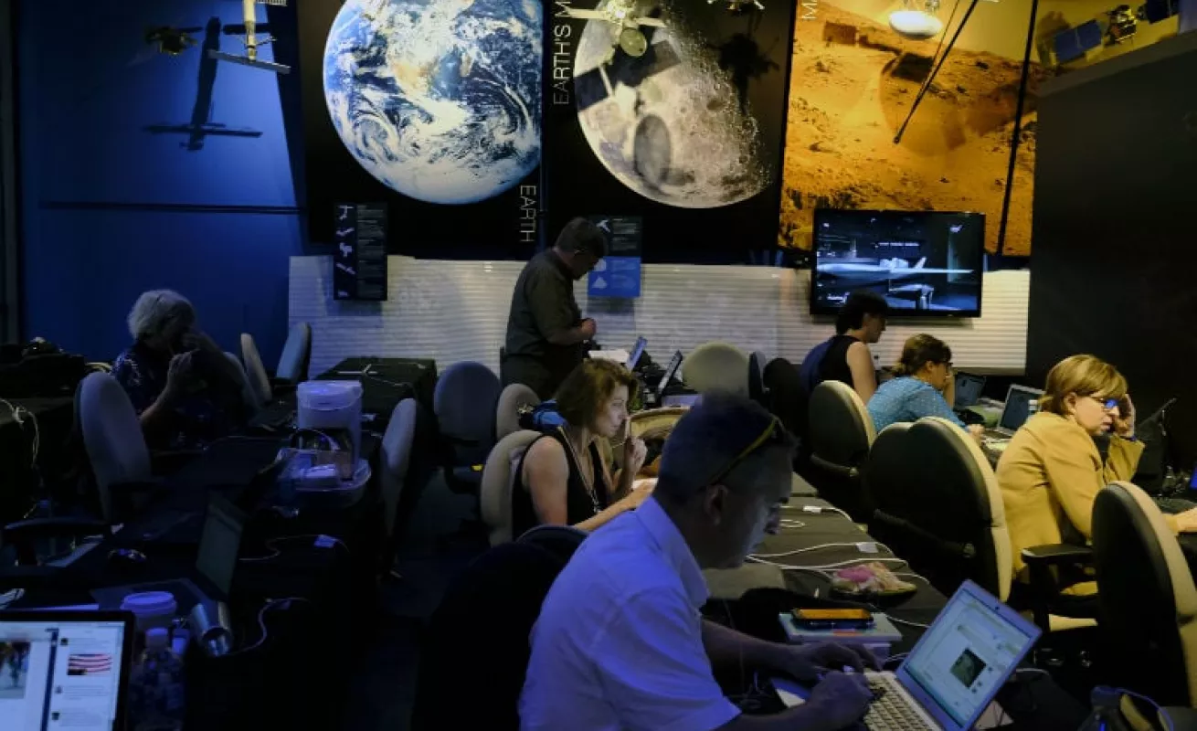 Juno viaja hacia Júpiter