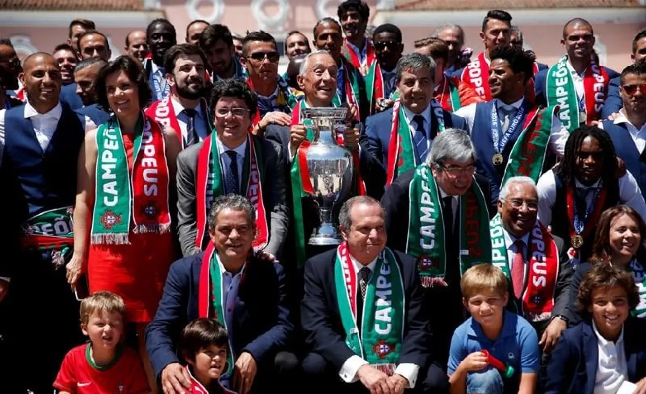 Lisboa aclama a Portugal, la campeona europea