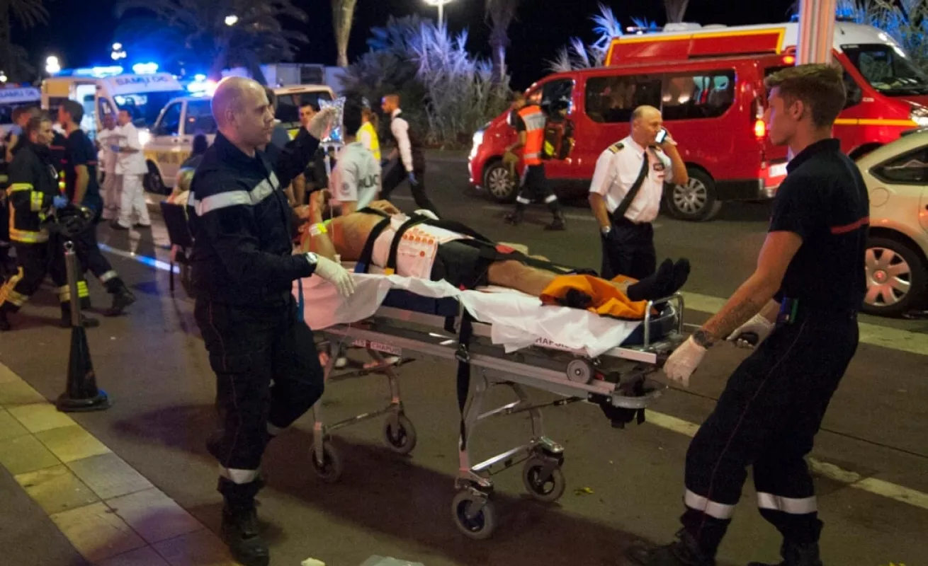 Ataque en Niza: Decenas de muertos