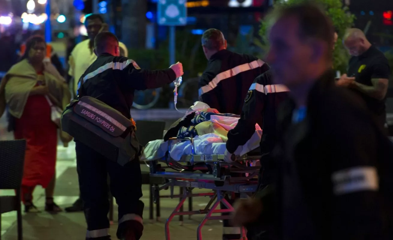 Ataque en Niza: Decenas de muertos