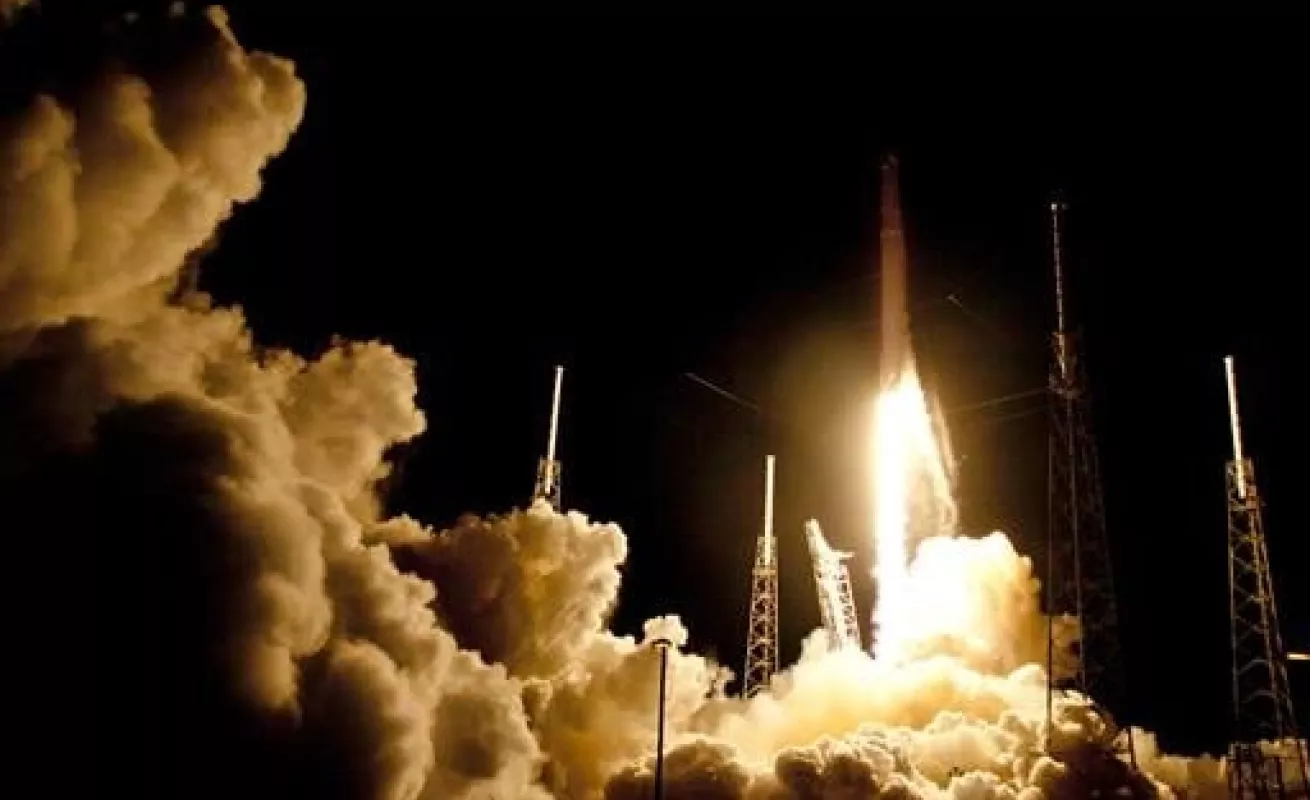 Lanzan cápsula 'Dragon'