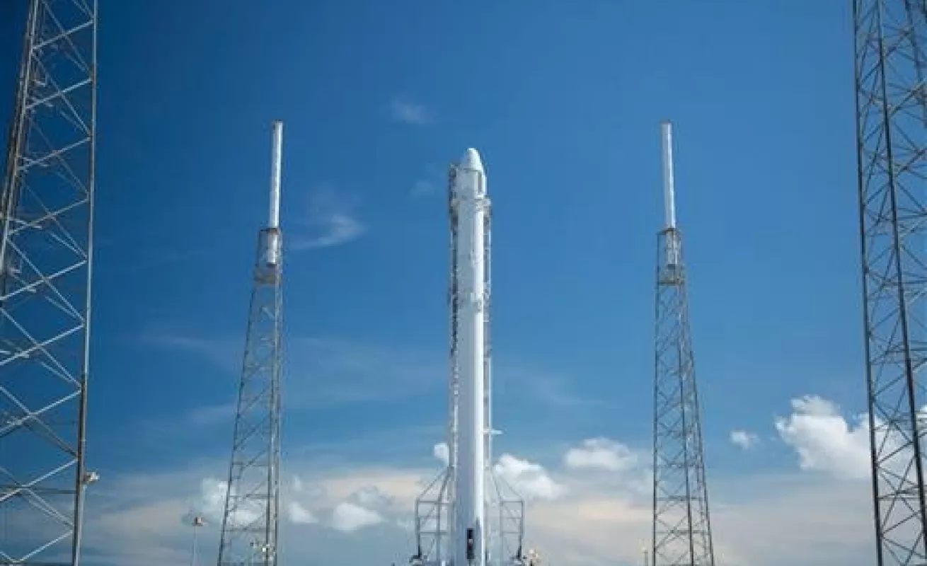 Lanzan cápsula 'Dragon'