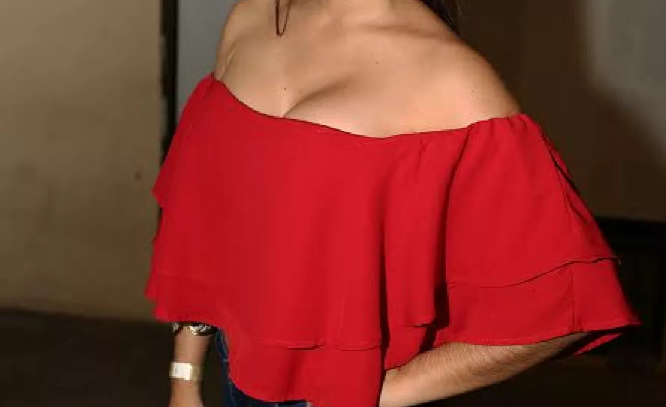 Complacidos con Laura Pausini