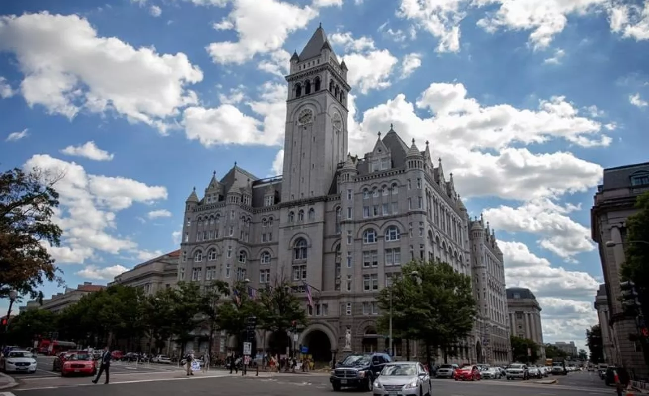 Protestan contra hotel de Trump
