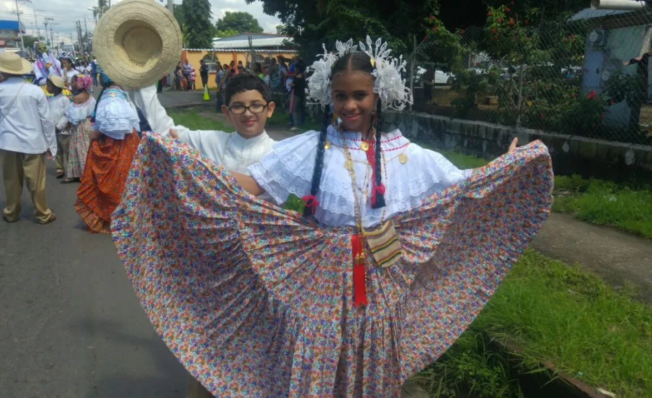 Gran desfile amistad