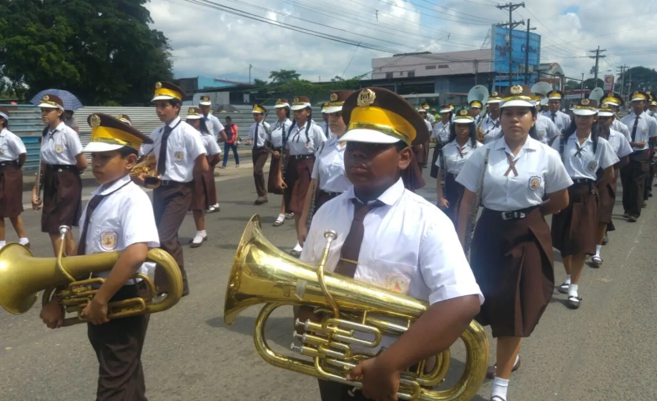 Gran desfile amistad