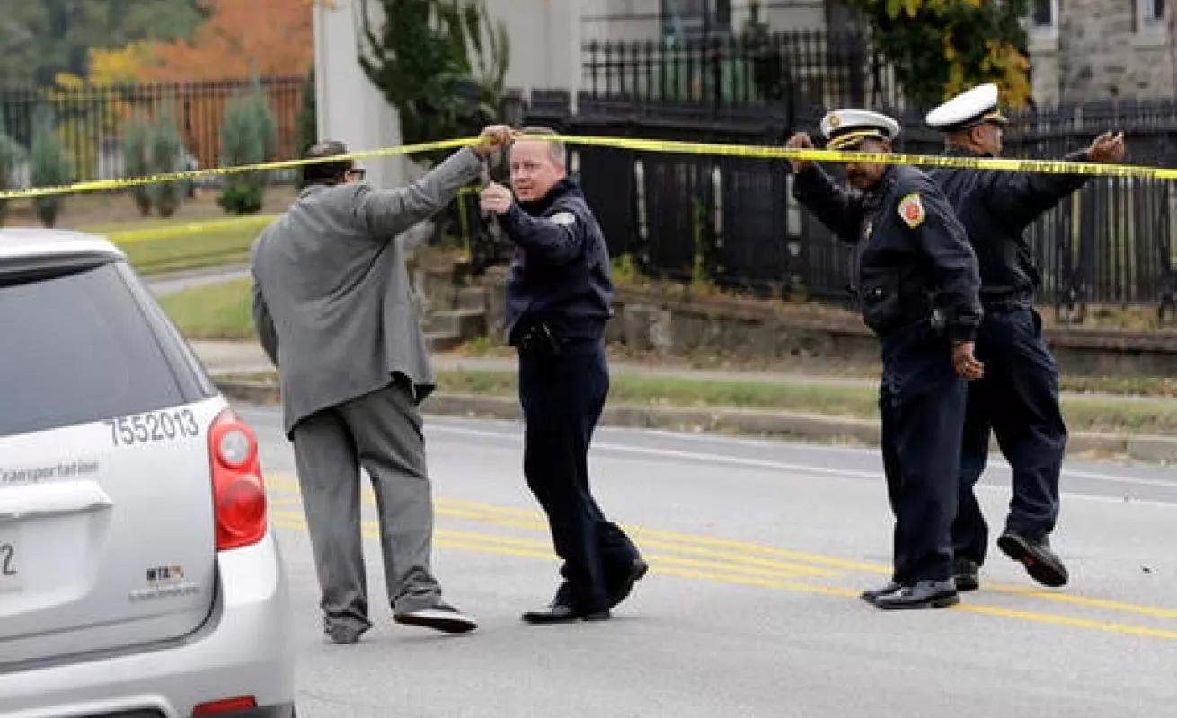 Colisión de buses en Baltimore deja unos 6 muertos 