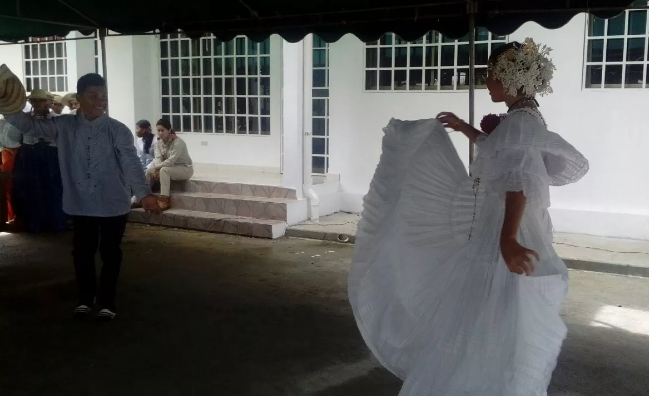 Instituciones públicas dan inicio a festividades Patrias