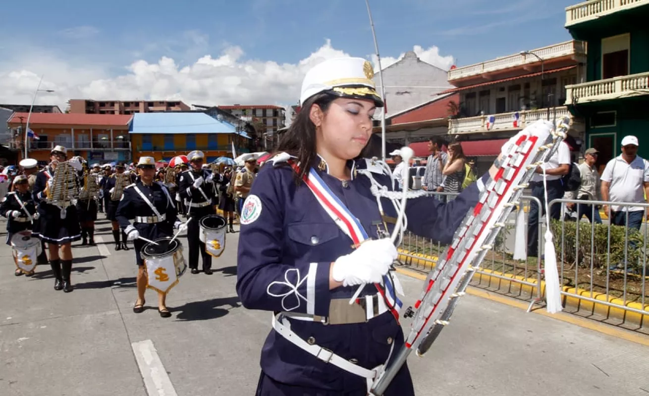 4 de Noviembre, fecha dedicada a los Símbolos Patrios
