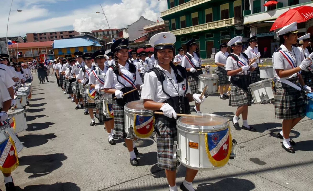 4 de Noviembre, fecha dedicada a los Símbolos Patrios