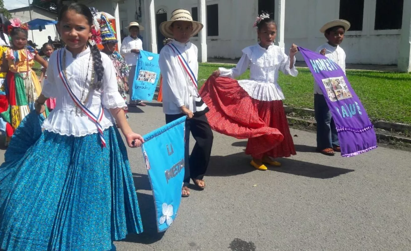 Festejos del 5 de noviembre en Antón