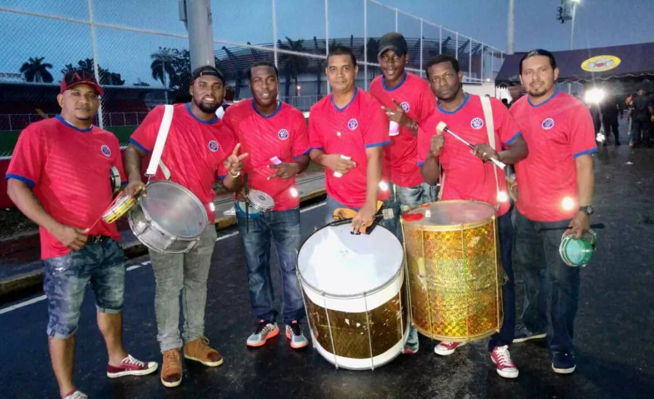 Fieles rumbo al Rommel para el Panamá vs. México