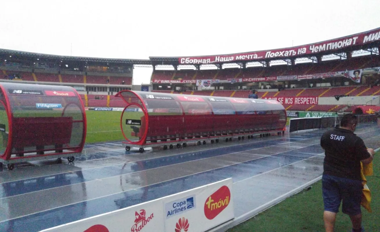 Fieles rumbo al Rommel para el Panamá vs. México