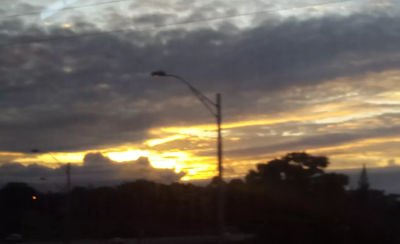 Amanecer desde Panamá Este