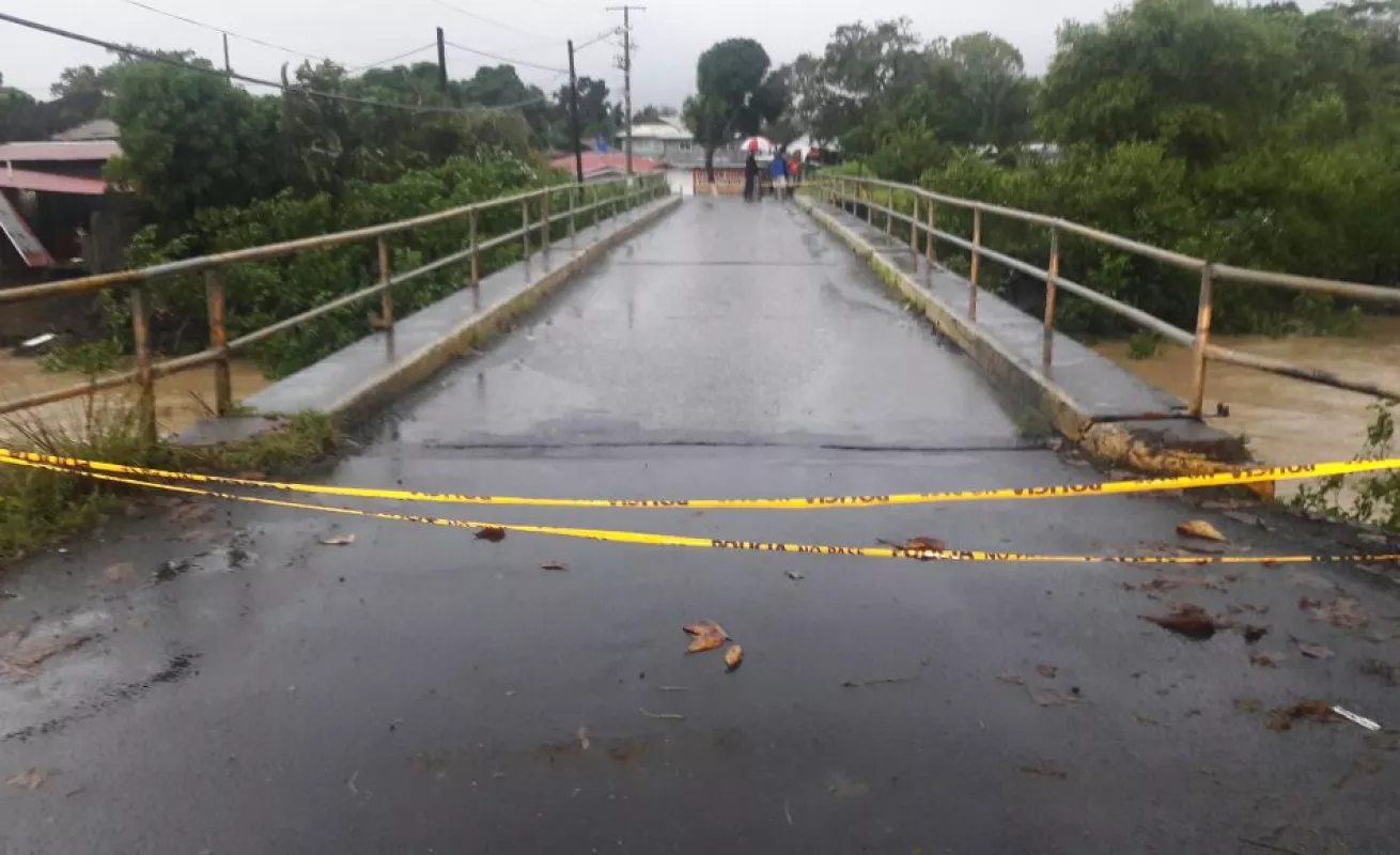 Mal tiempo azota a Panamá