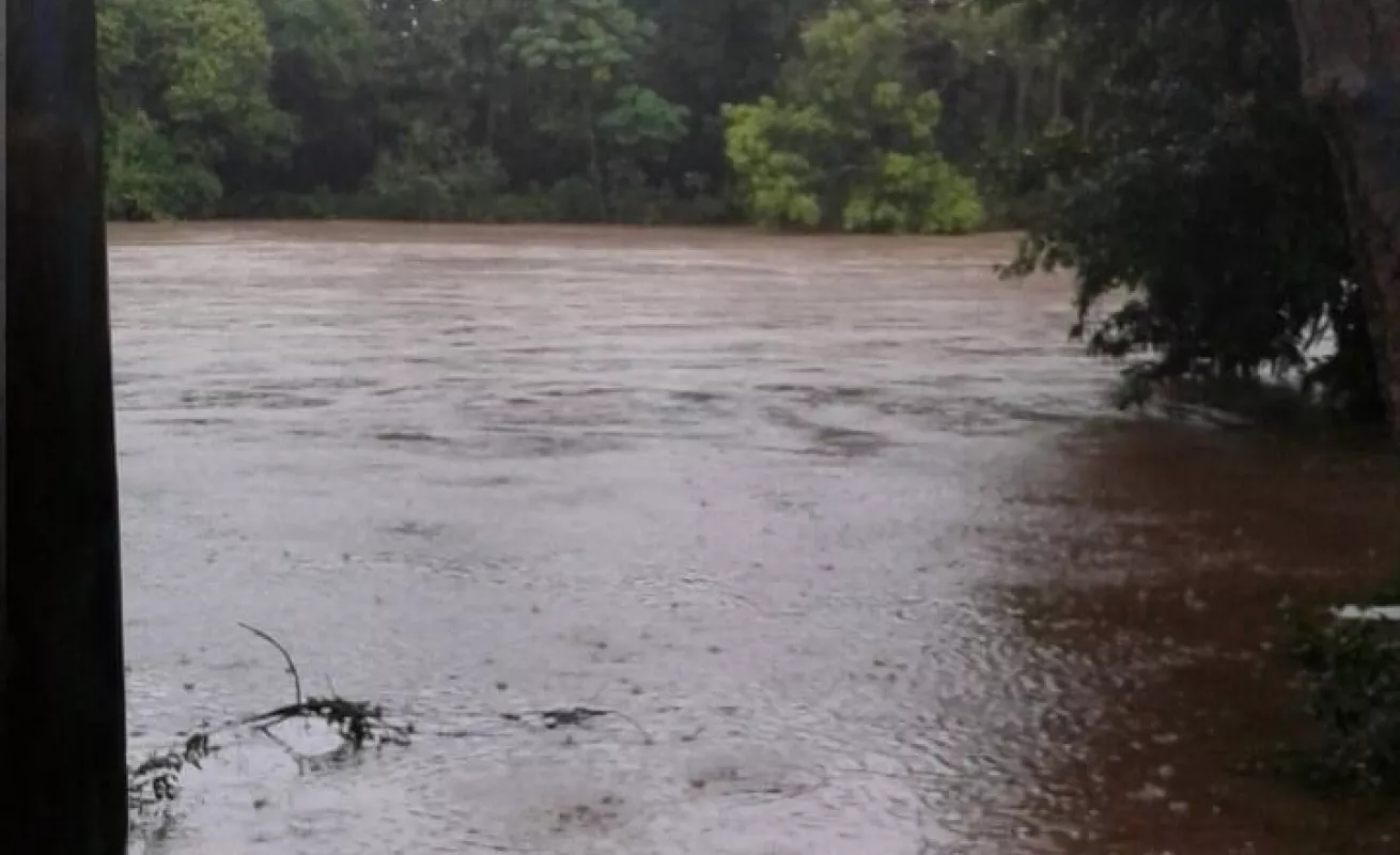 Mal tiempo azota a Panamá