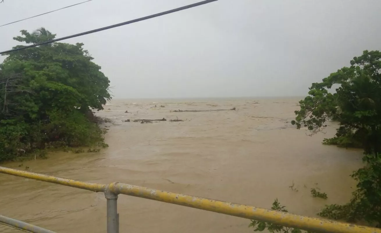 Mal tiempo azota a Panamá