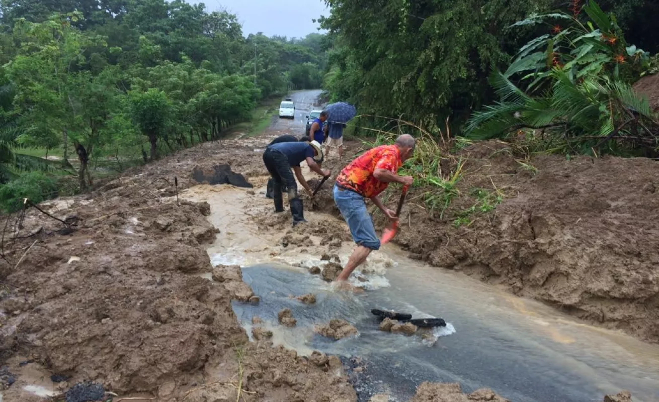 Mal tiempo azota a Panamá