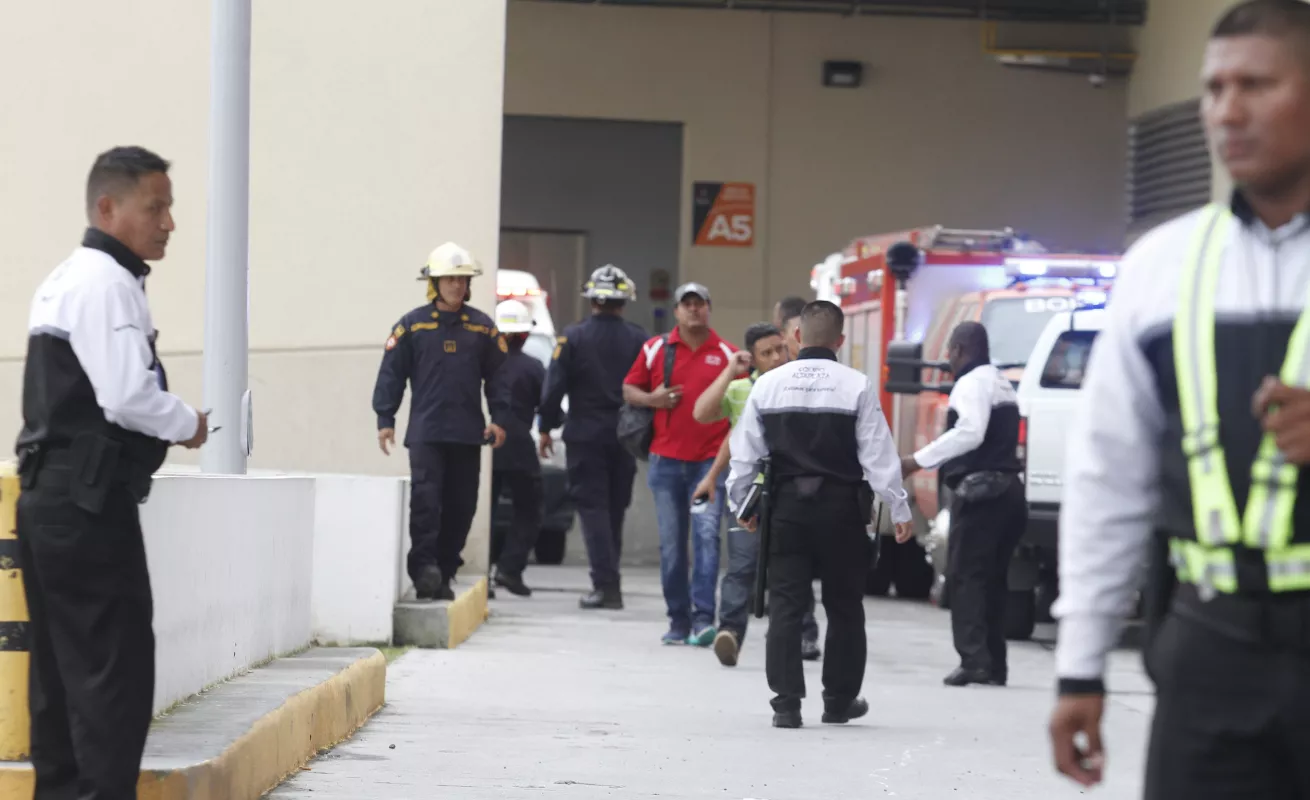 #GaleriaCri Explosión en Altaplaza