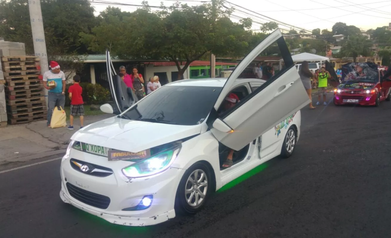 Desfile “Jesús es la Navidad”