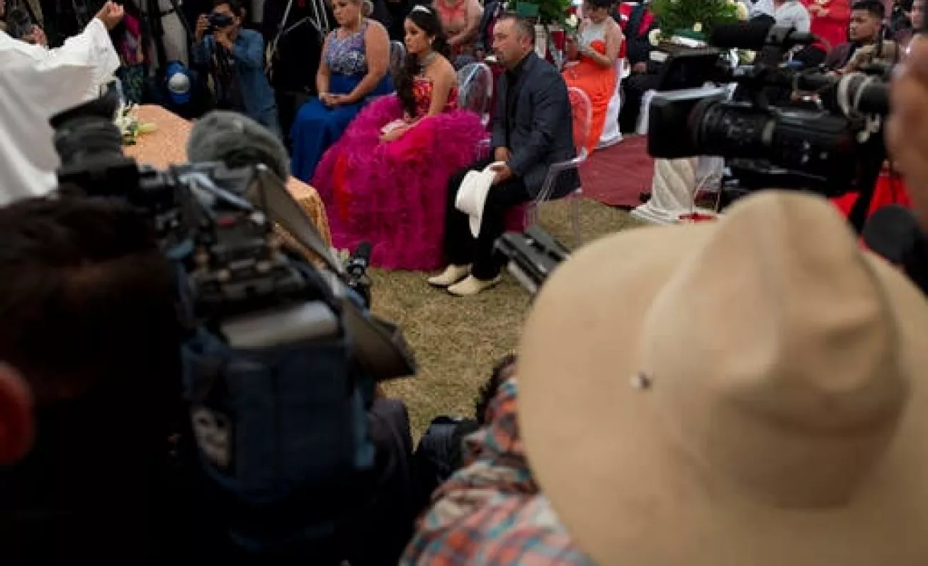 Rubí cumple 15 años y el mundo se entera