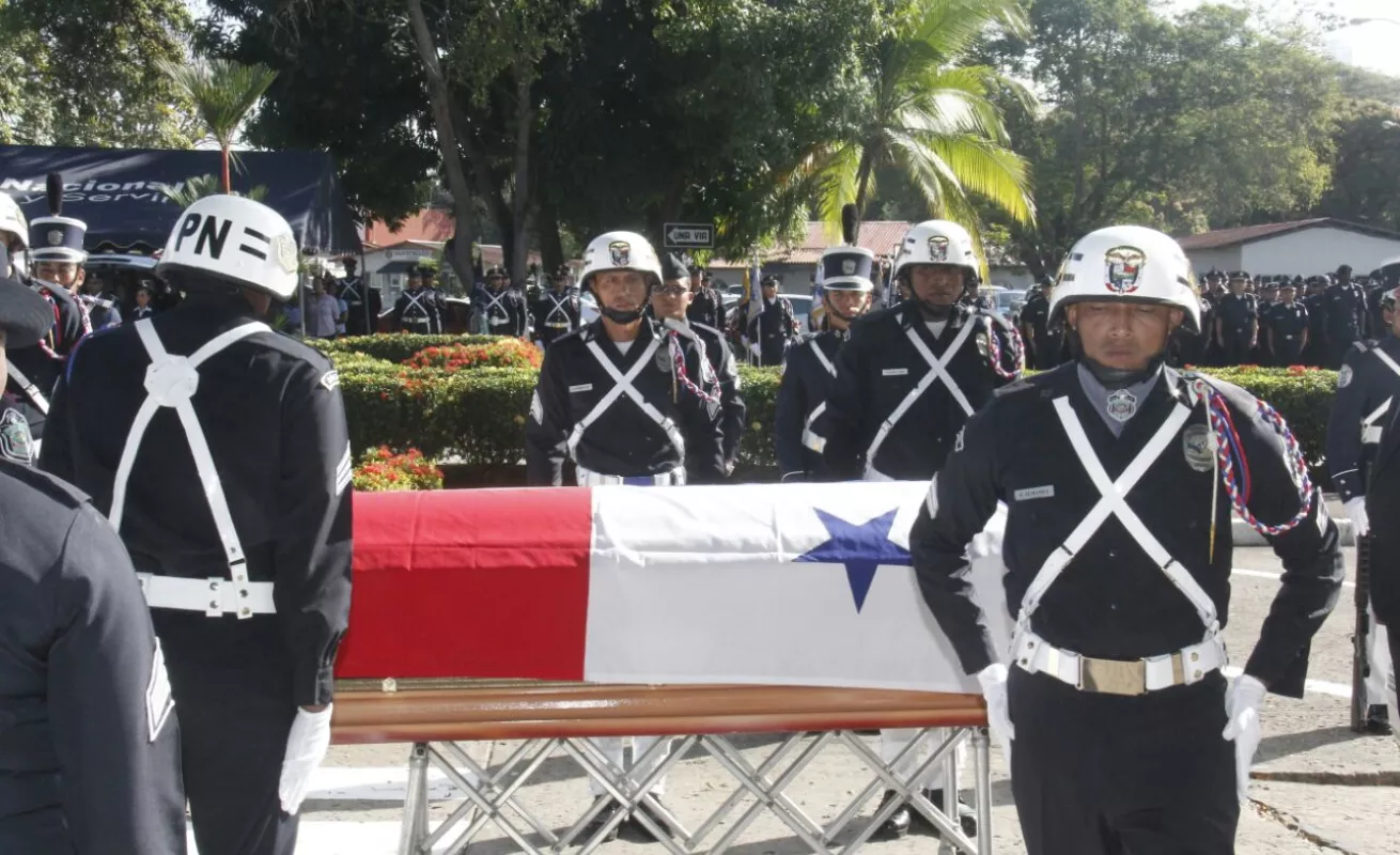 Homenaje póstumo al subteniente, post mortem, Nelson Guerra