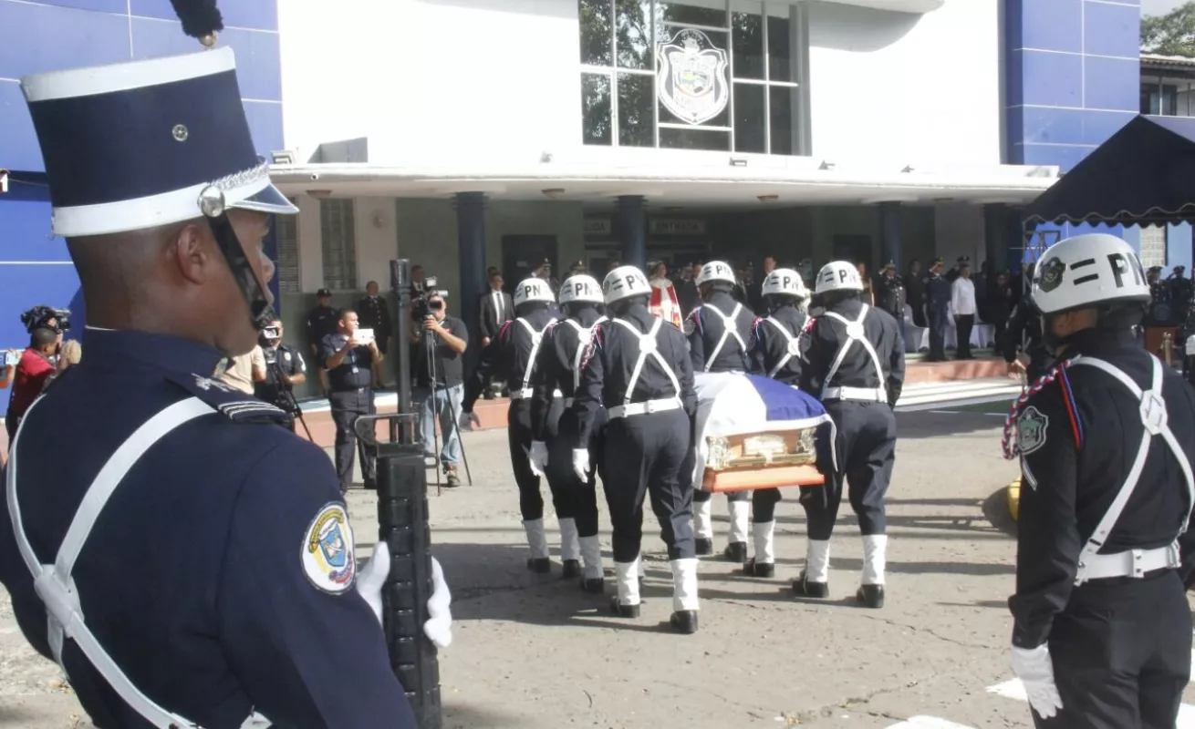 Homenaje póstumo al subteniente, post mortem, Nelson Guerra