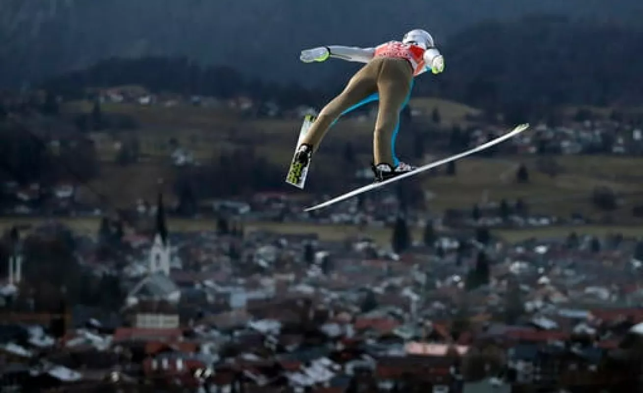 #GaleríaCri Salto en esquí