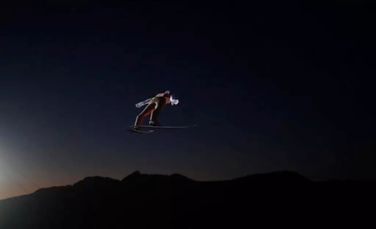 #GaleríaCri Salto en esquí