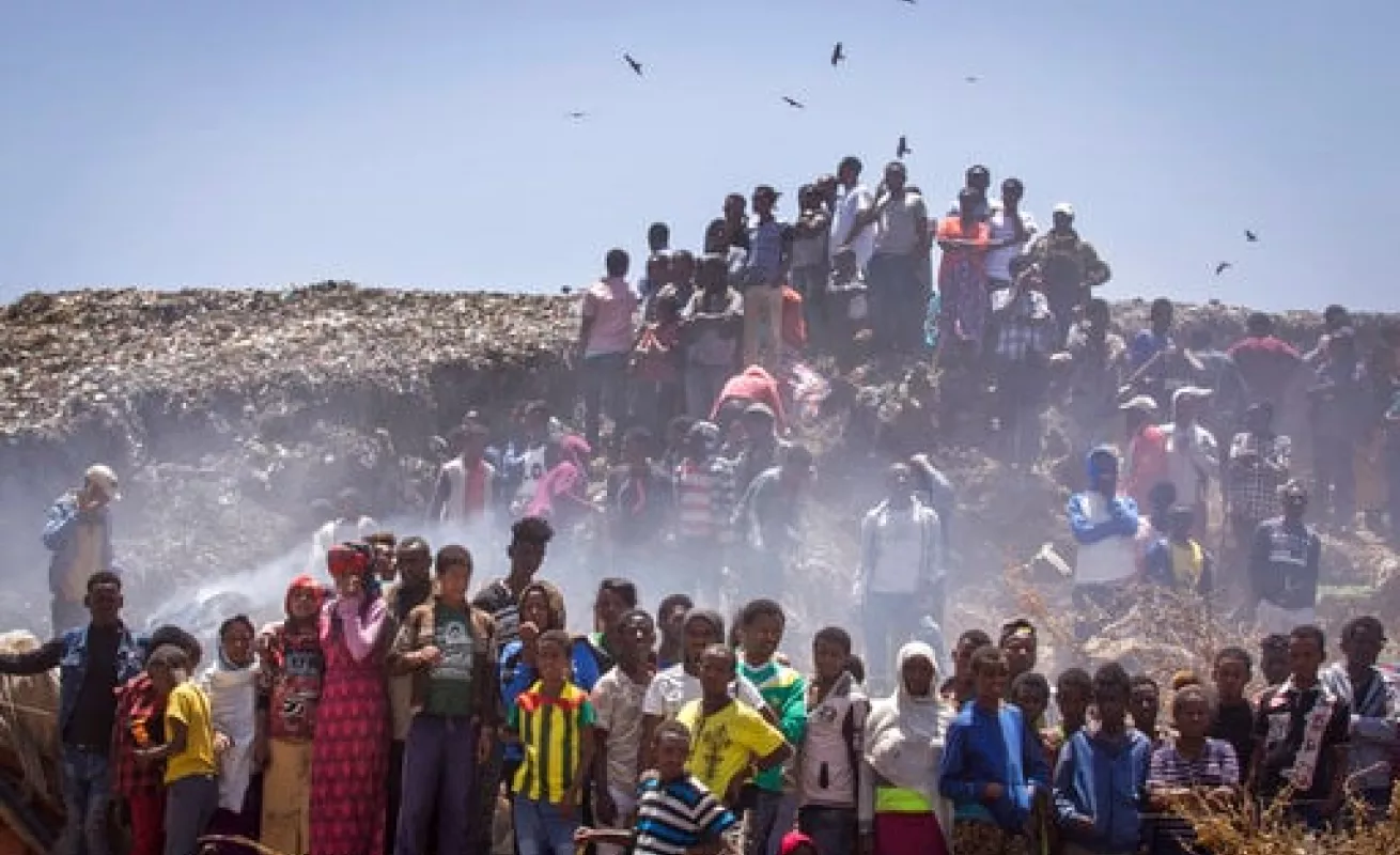 #GaleriaCri Etiopía está de luto por la muerte de más de 100 personas aplastadas por desechos en un vertedero