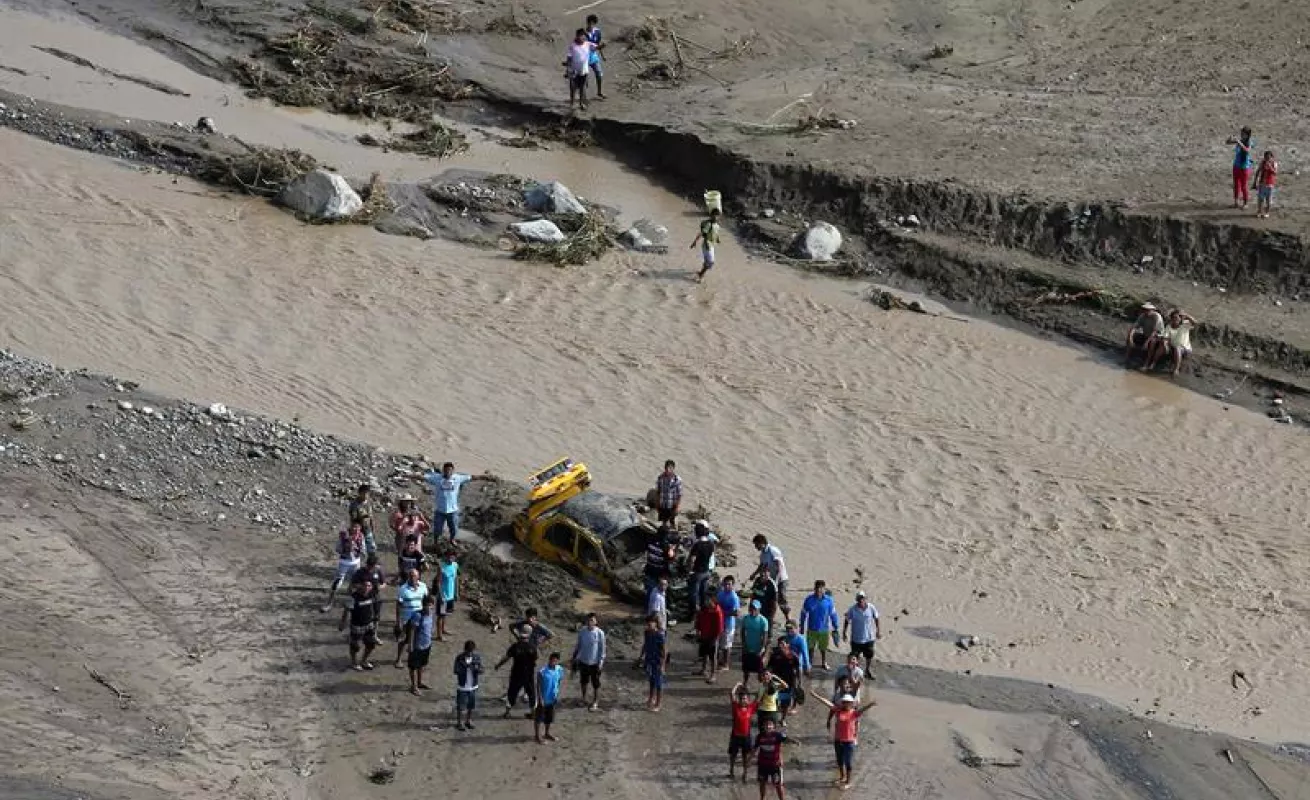#GaleriaCri Perú sumida en una tragedia