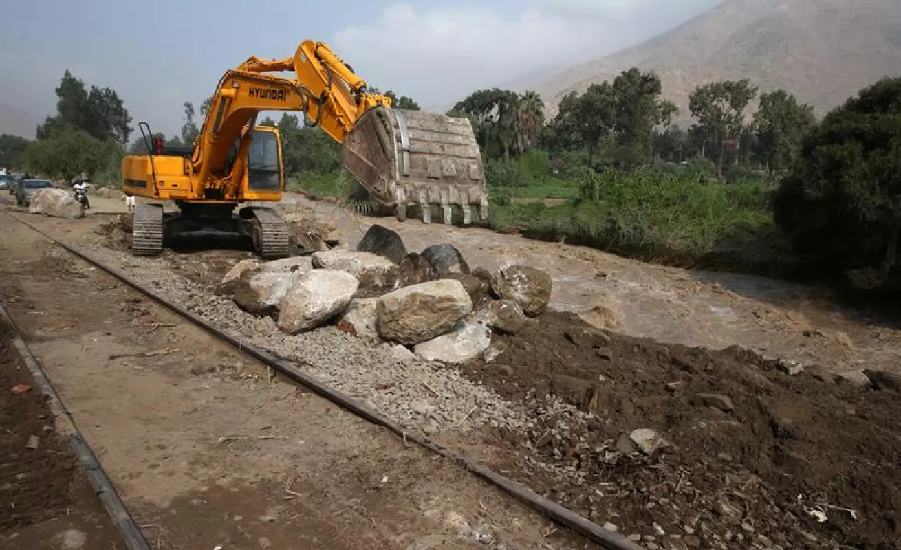 #GaleriaCri Perú sumida en una tragedia