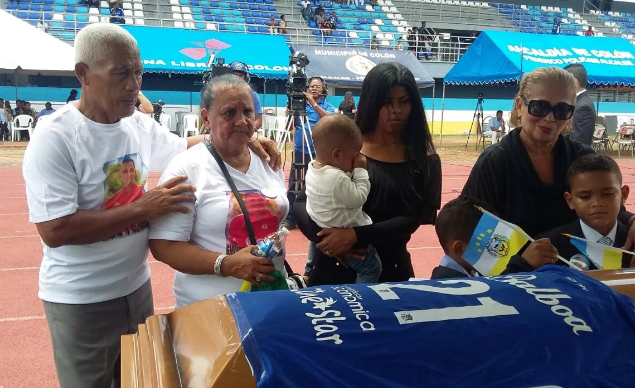 Amílcar Henríquez, dolorosa despedida 